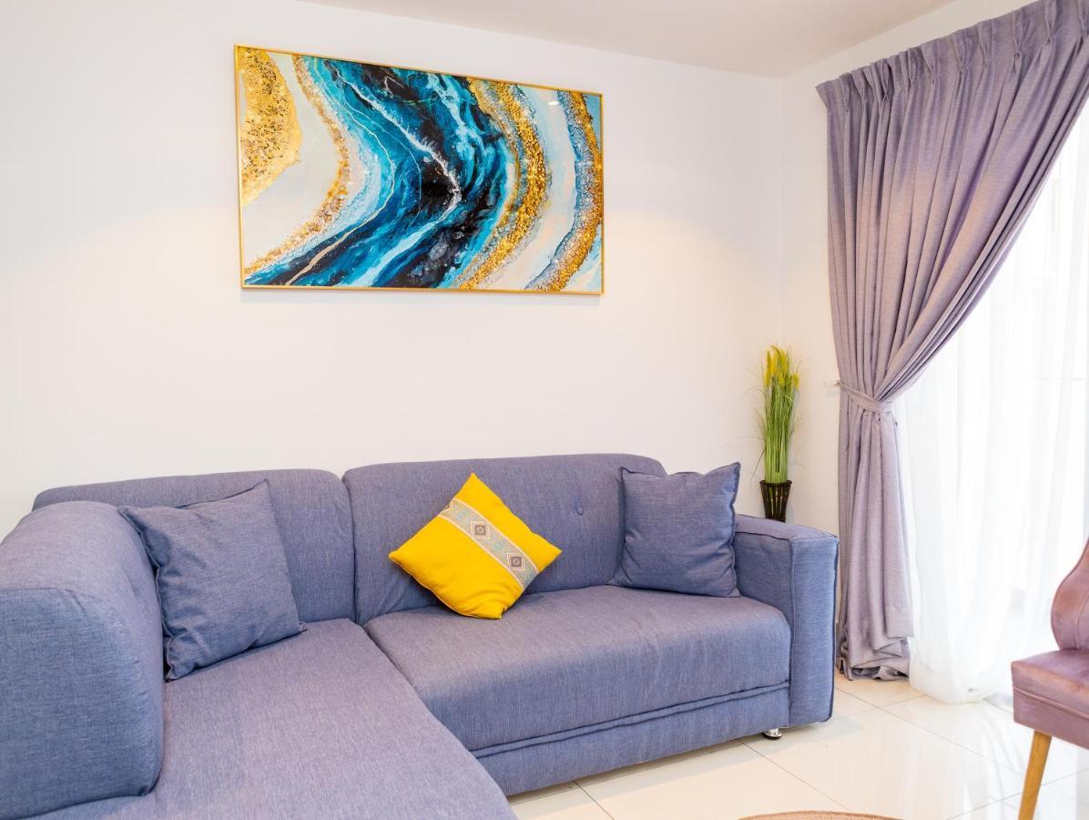 Apartamento Piano And Gold At The Lennox, Airport Residential Acra Exterior foto